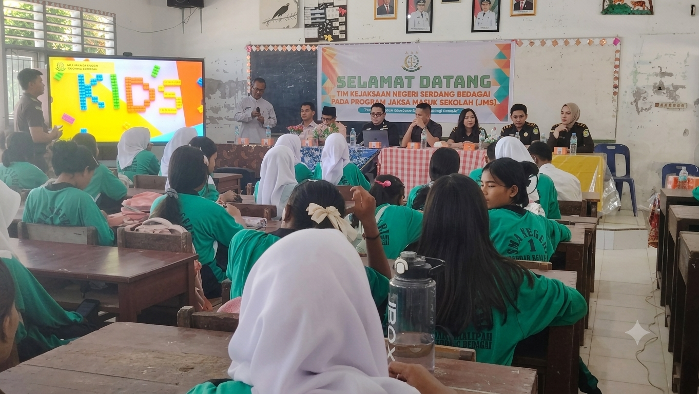 Program Jaksa Masuk Sekolah, Kejari Sergai Tanamkan Kesadaran Hukum di SMAN 1 Bandar Khalipah